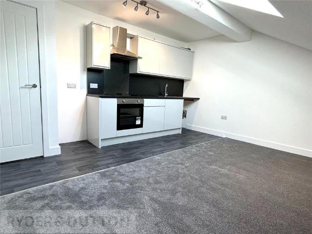Apartment for rent in Willowfield, Sowerby Bridge