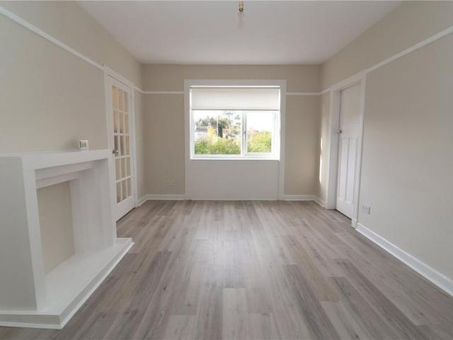 Apartment for rent in Simshill, Glasgow