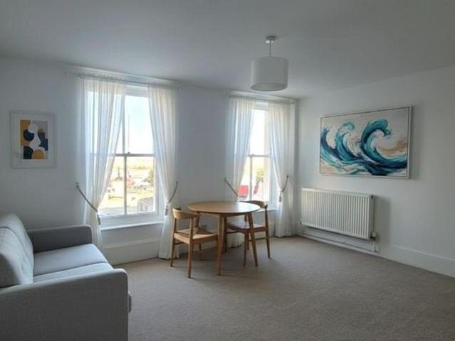 Apartment for rent in Westbrook, Acol