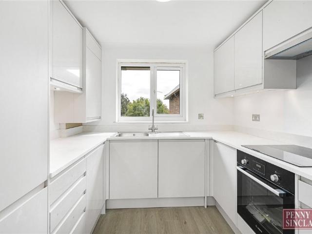 Flat for rent in Sunnymead, Oxford