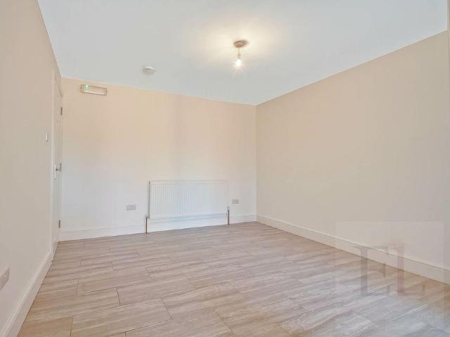 Apartment for rent in Greater London