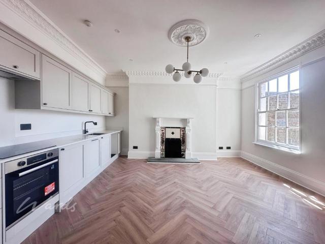 Apartment for rent in East Cliff, Acol