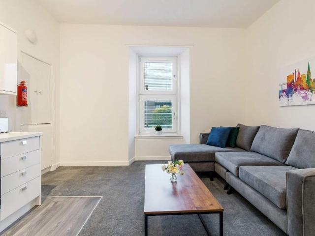 Apartment for rent in Hilltown, Scotland