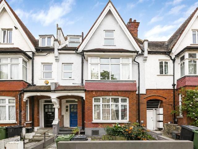 Flat for rent in West Norwood, Greater London