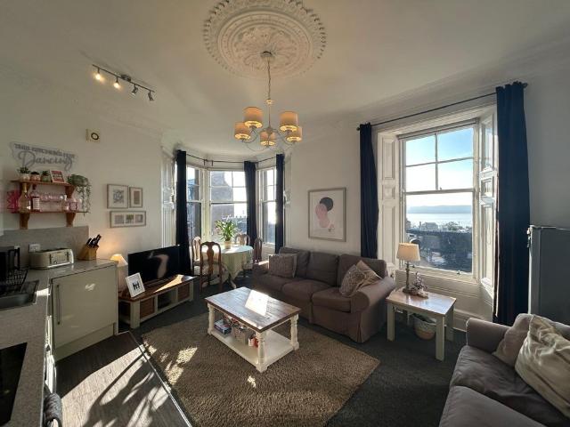 Apartment for rent in West End, Scotland