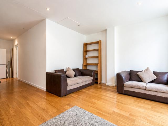 Apartment for rent in Camberwell, Greater London