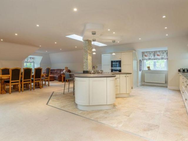 Apartment for rent in Platt, Bourne Vale