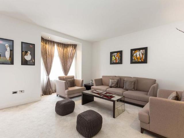 Apartment for rent in St. John's Wood, Greater London