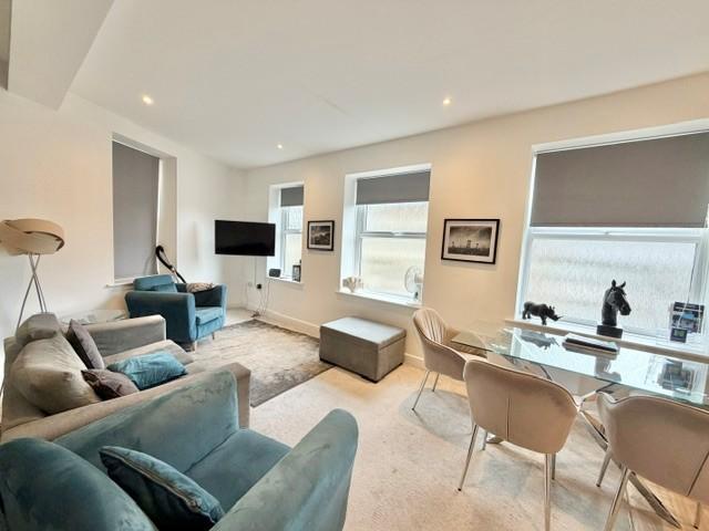 Flat for rent in Woolshops, Calderdale