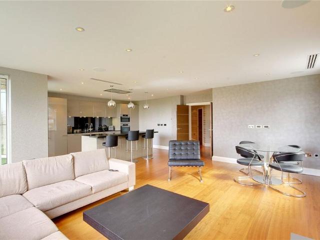 Apartment for rent in Cockfosters, Greater London