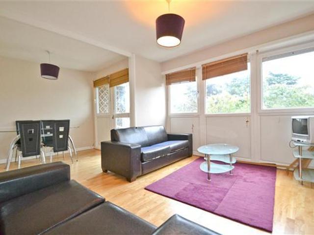 Flat for rent in Greater London