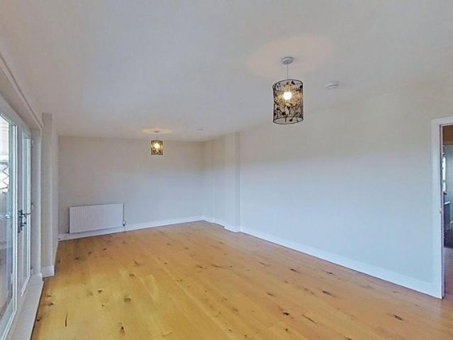Apartment for rent in Newhaven, Leith