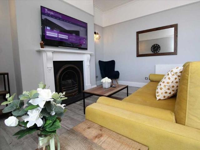 Apartment for rent in Greenbank, Mount Wise