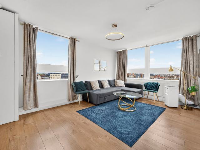 Apartment for rent in Paddington, Greater London