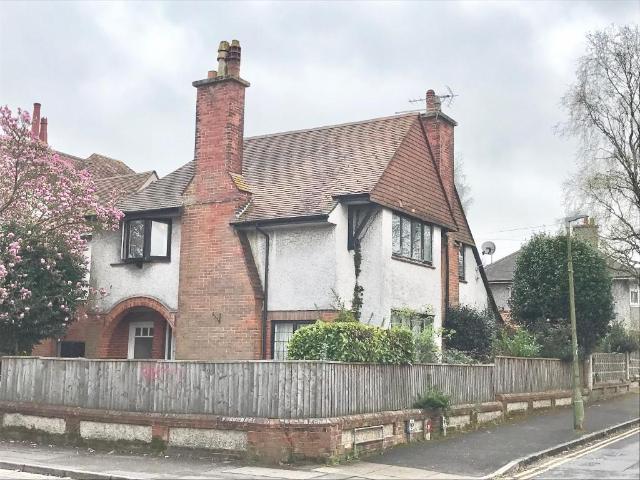Flat for rent in Talbot Village, Bournemouth