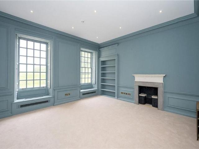 Apartment for rent in Ledsham, Ledston