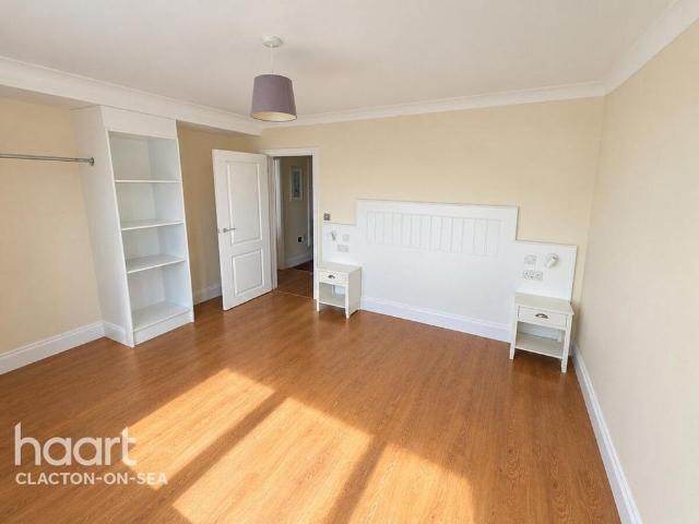 Apartment for rent in Holland-on-Sea, Dale Hill