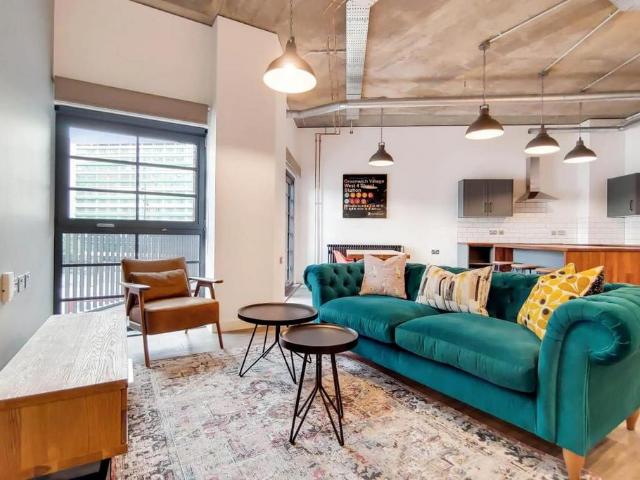 Flat for rent in Greater London