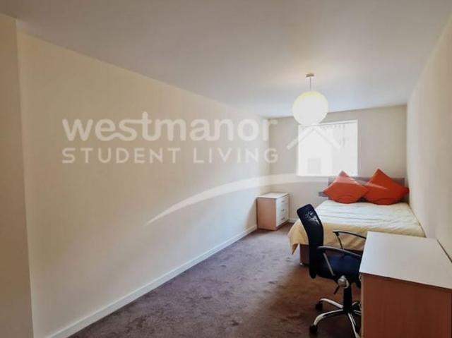Apartment for rent in St Matthew's, Old Wharf