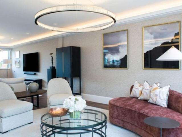 Apartment for rent in South Kensington, Greater London