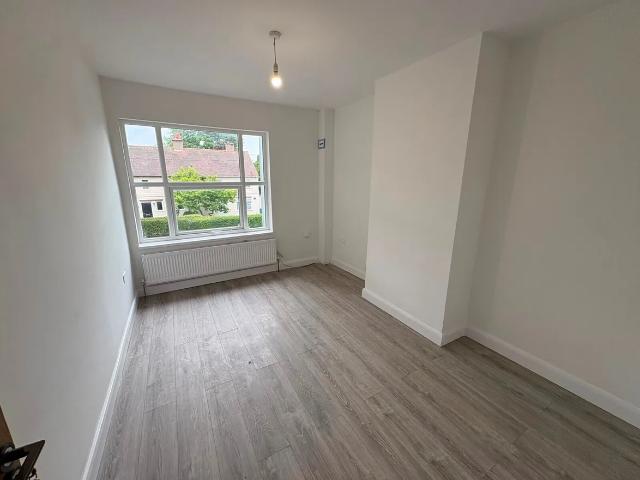 Apartment for rent in Beaconside, Baswich