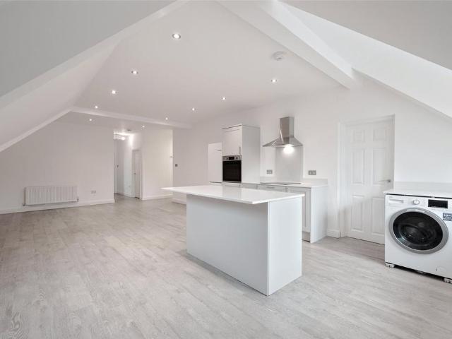 Flat for rent in Finchampstead