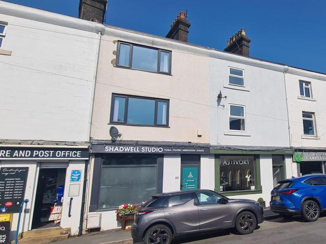 Apartment for rent in Shadwell, West Yorkshire