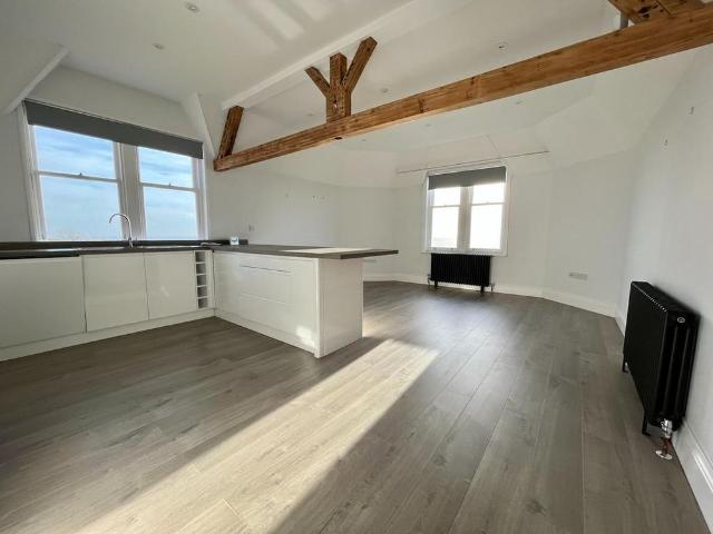 Apartment for rent in Walton, Eastbridge