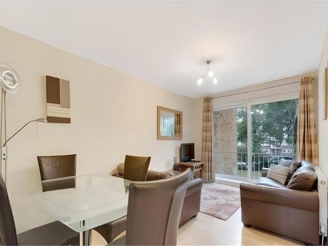 Apartment for rent in Hertford, Colliers End