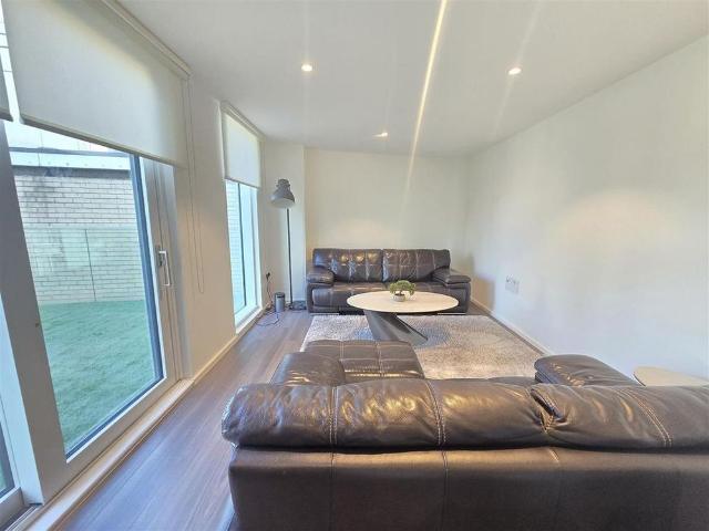 Apartment for rent in London Borough of Wandsworth, Greater London