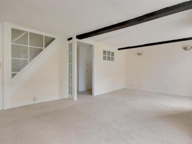 Apartment for rent in Pennington, Ashurst Bridge