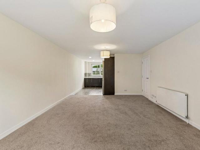 Apartment for rent in Bearsden, Scotland