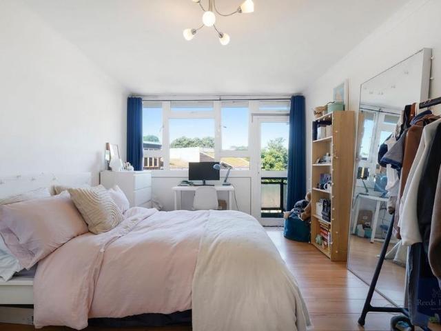 Apartment for rent in Kennington, Greater London