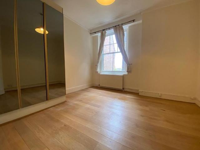 Apartment for rent in London Borough of Hammersmith and Fulham, Greater London