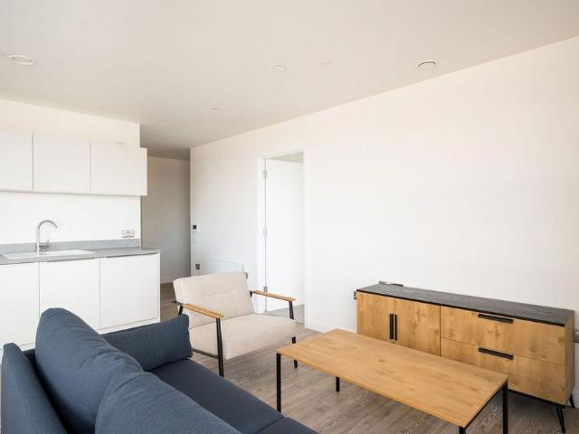 Apartment for rent in Brompton, Gillingham