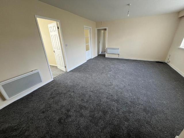 Apartment for rent in Crumpsall, Manchester