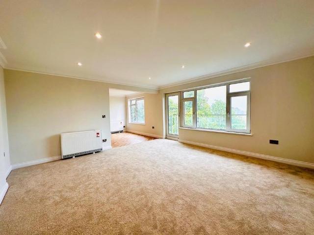 Apartment for rent in High Harrogate, Harrogate