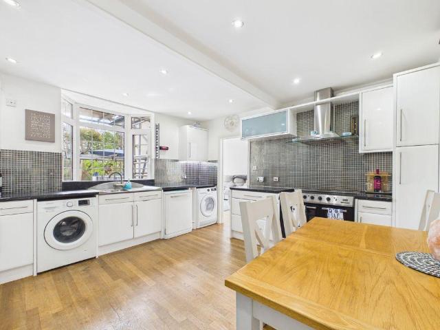 Flat for rent in Penbeagle, Isle Of Man