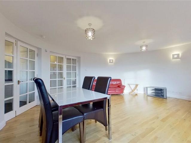 Apartment for rent in Hutchesontown, Gorbals