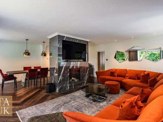 Apartment for rent in Birkenhead, Wirral