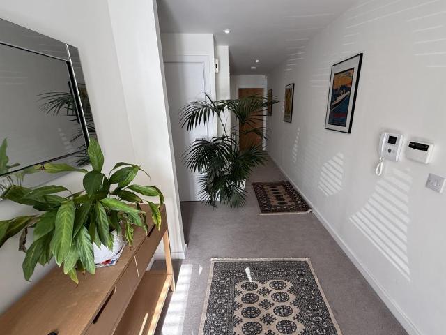 Flat for rent in New Brighton, Liscard