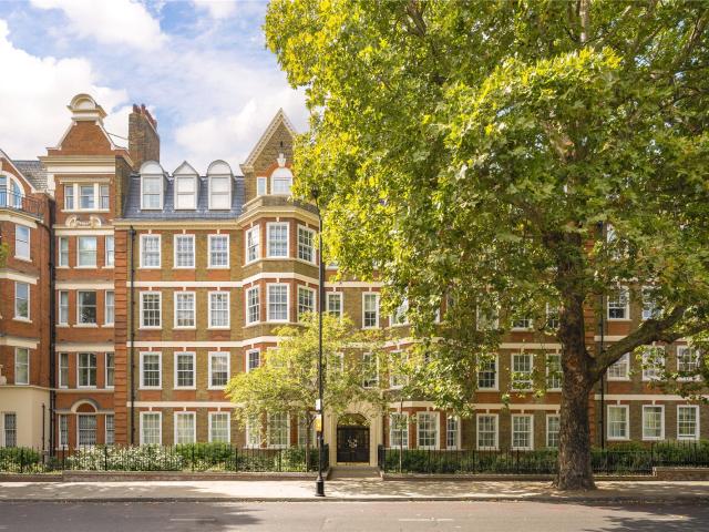 Apartment for rent in St. John's Wood, Greater London