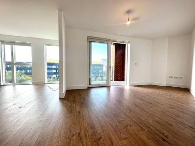 Apartment for rent in Colindale Gardens, Greater London