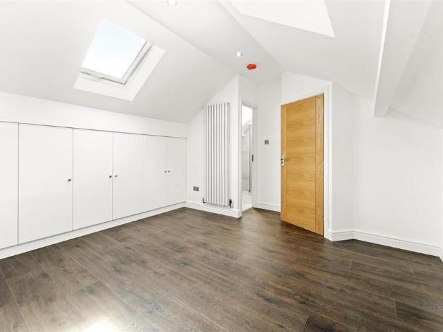 Apartment for rent in Ashton upon Mersey, Trafford Park
