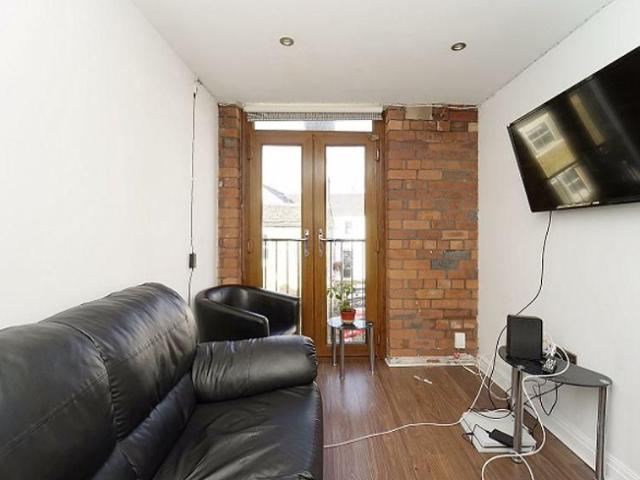 Apartment for rent in Beckett Park, Headingley