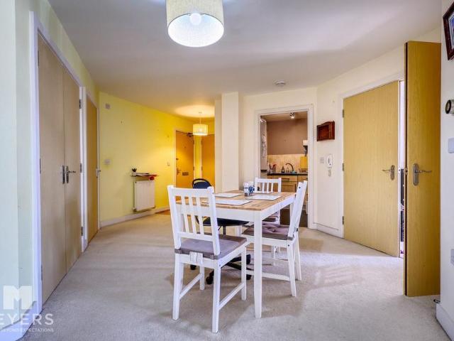 Apartment for rent in Boscombe, Bournemouth