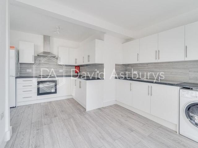Apartment for rent in Hornsey Park, Greater London