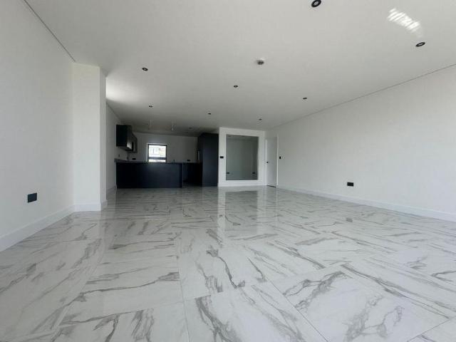 Apartment for rent in Golden Valley, Folkestone