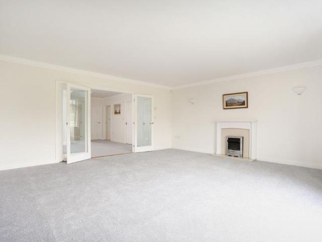 Apartment for rent in Bramley, Fole
