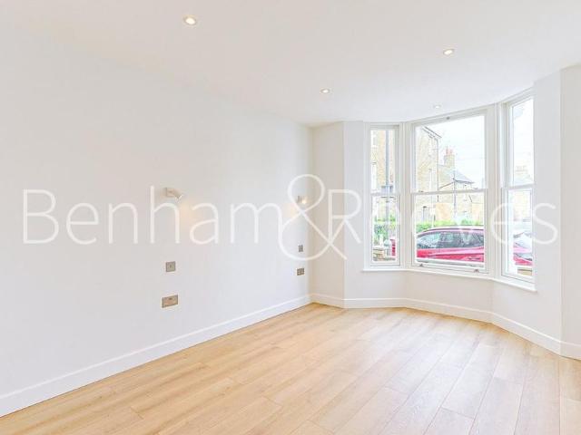 Apartment for rent in Putney, Greater London